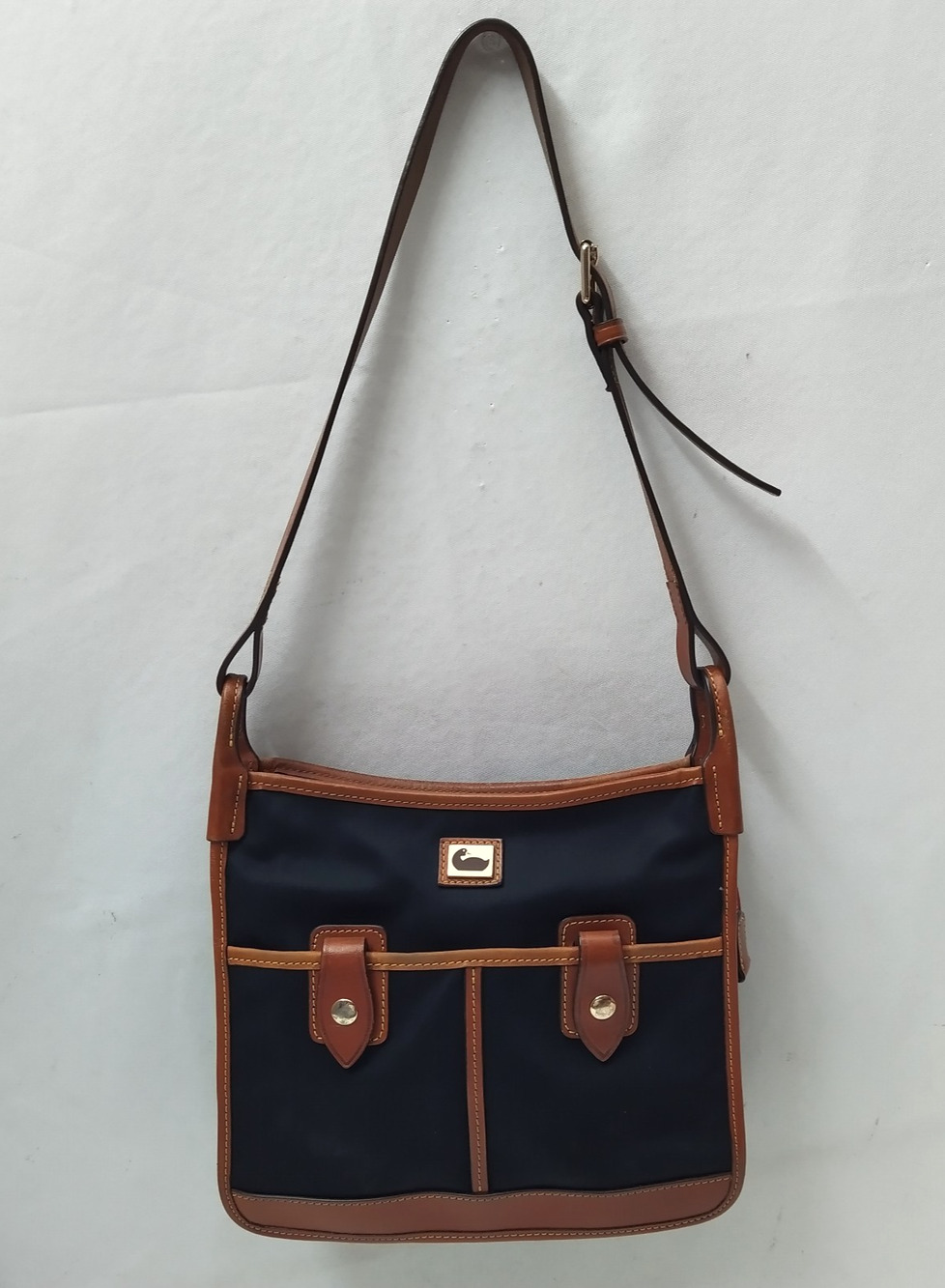 Dooney & Bourke Wayfarer Black Nylon Leather Trim Pockets Zipper Crossbody Bag